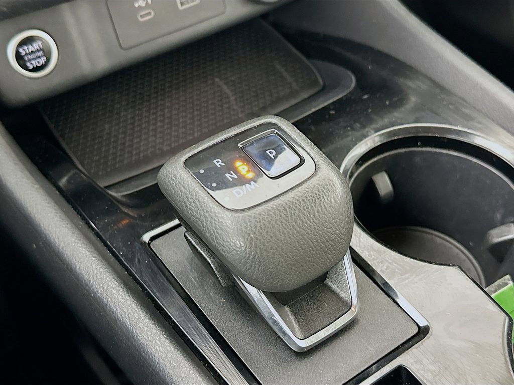 Used 2021 Nissan Rogue SV image 23