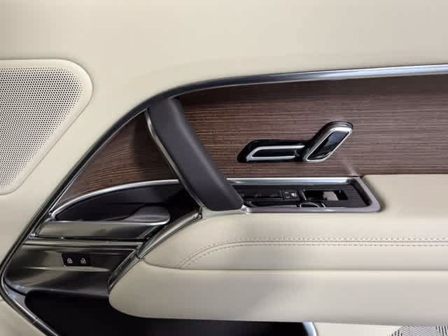 New 2027 Land Rover Range Rover SE AWD/4WD image 27