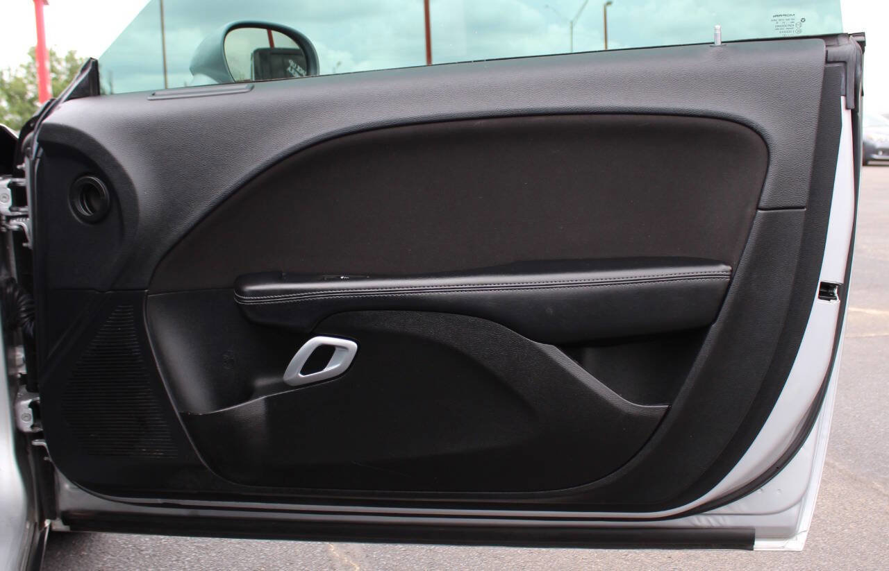 Used 2021 Dodge Challenger SXT RWD image 10