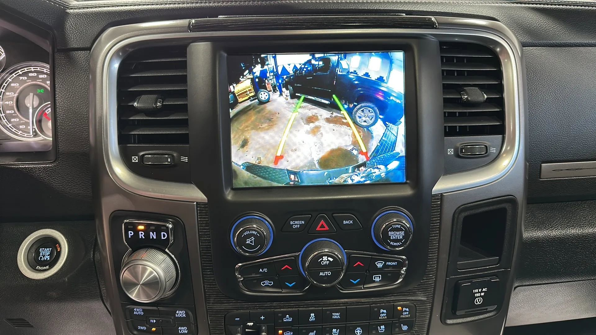 Used 2015 RAM 1500 Limited image 24