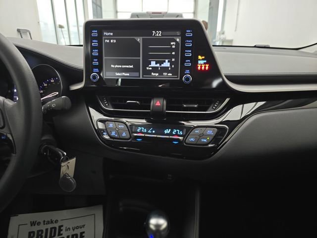 Used 2022 Toyota C-HR XLE image 17
