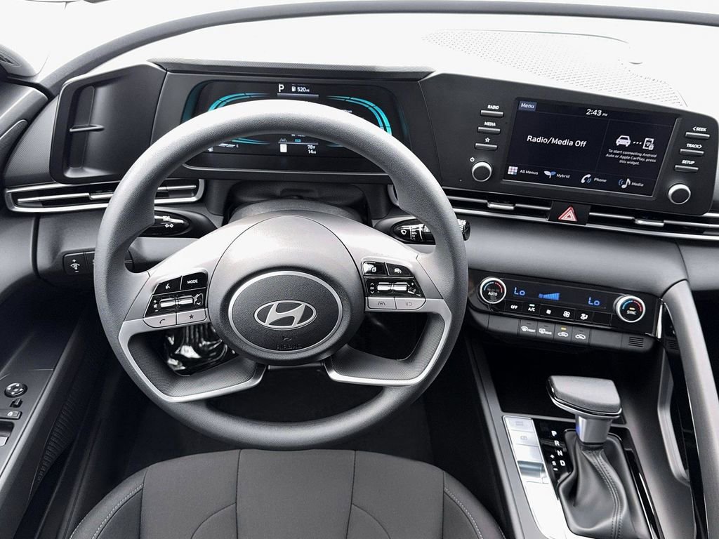 New 2026 Hyundai Elantra Blue image 17