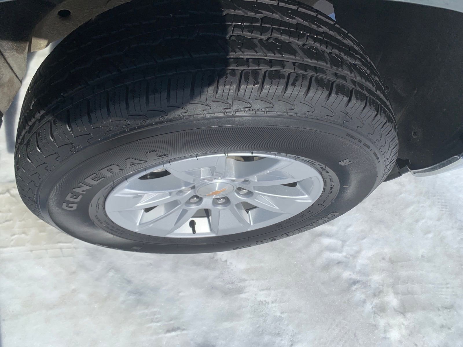 Used 2025 Chevrolet Silverado 1500 LT image 10