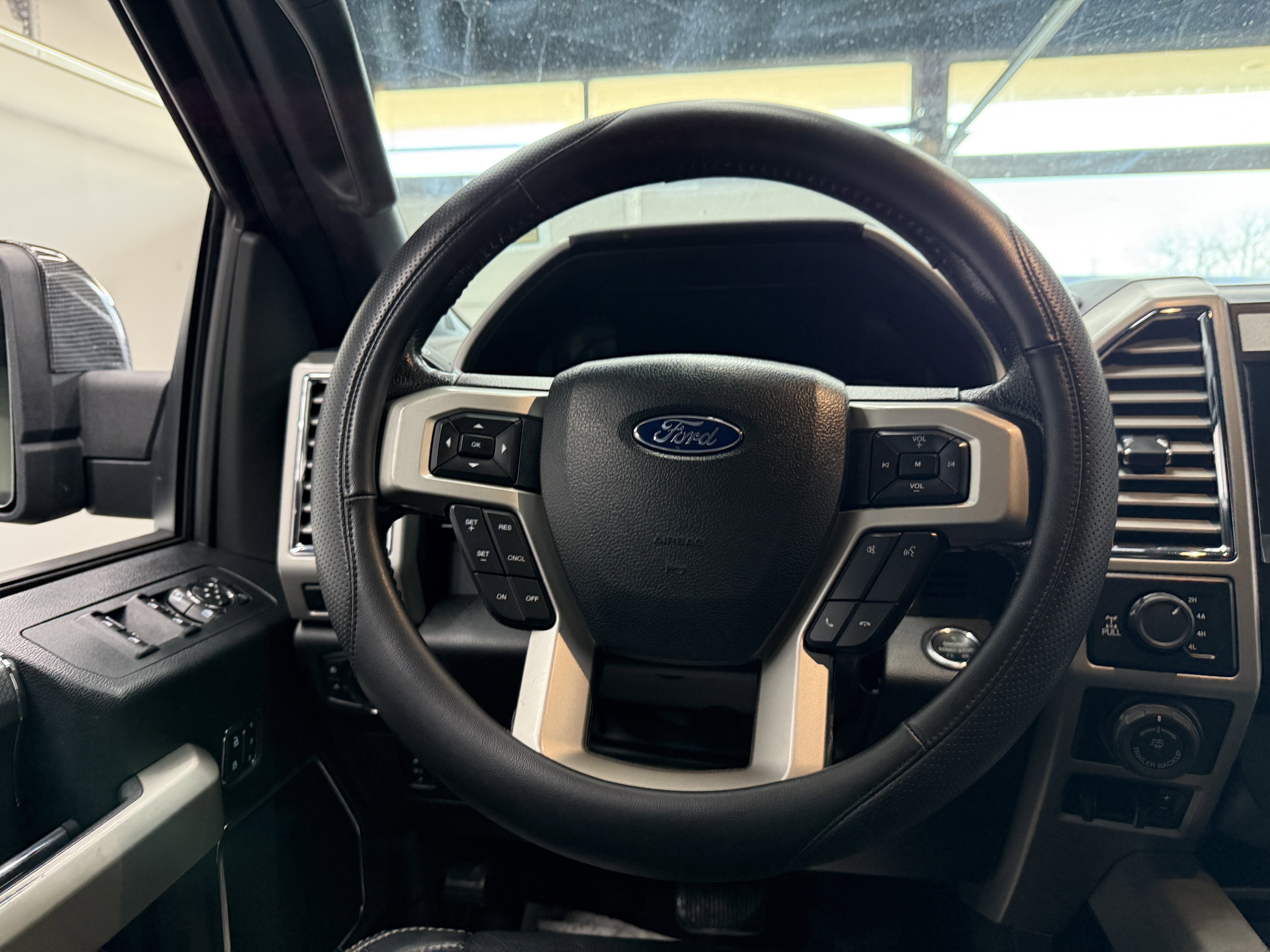 Used 2016 Ford F150 Lariat w/ Equipment Group 502A Luxury image 14