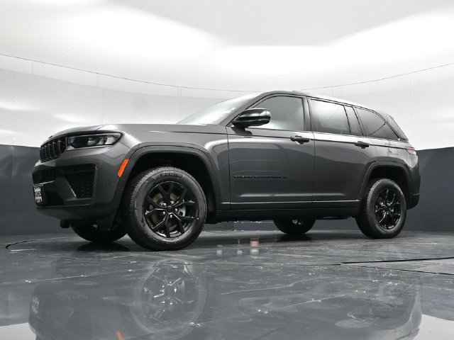New 2026 Jeep Grand Cherokee Altitude AWD/4WD image 57