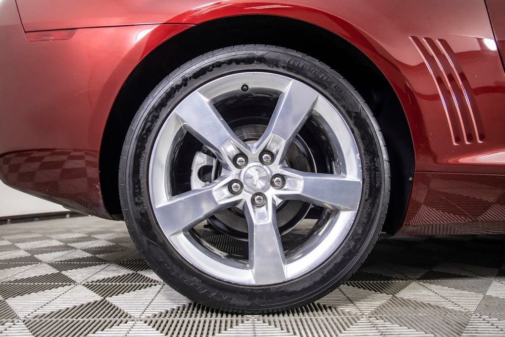 Used 2010 Chevrolet Camaro LT w/ RS Package RWD image 16