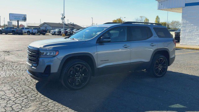 Certified 2023 GMC Acadia SLE w/ Driver Convenience Package image 7