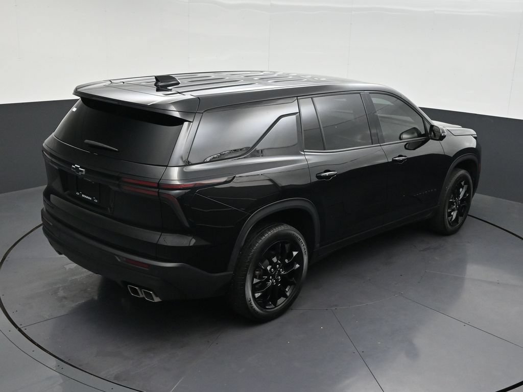 Used 2024 Chevrolet Traverse LS w/ Midnight/Sport Edition FWD image 20