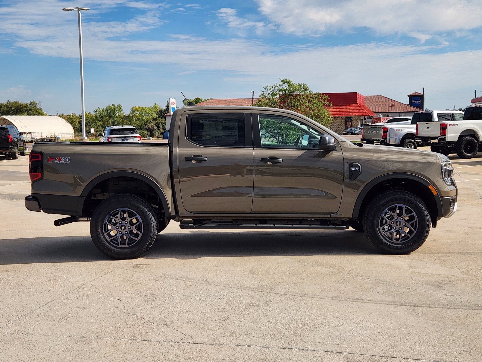 New 2026 Ford Ranger XLT w/ Equipment Group 301A High AWD/4WD image 7