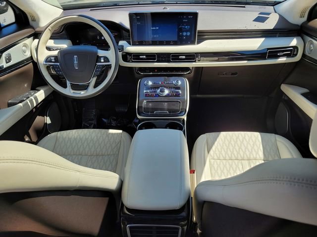 Certified 2022 Lincoln Nautilus Black Label w/ Class II Trailer Tow Package image 13