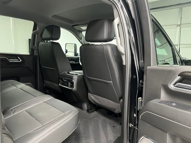 Used 2024 GMC Sierra 2500 Denali w/ Technology Package AWD/4WD image 47