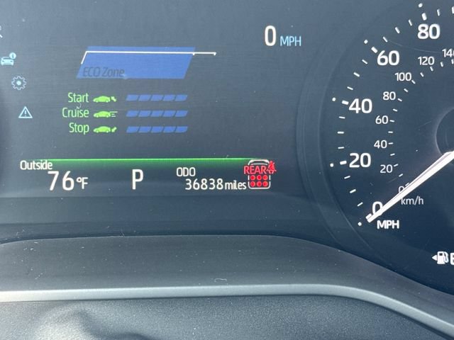 Used 2025 Toyota Sienna LE FWD image 18