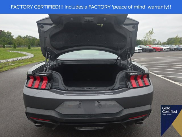 Used 2026 Ford Mustang Premium RWD image 13