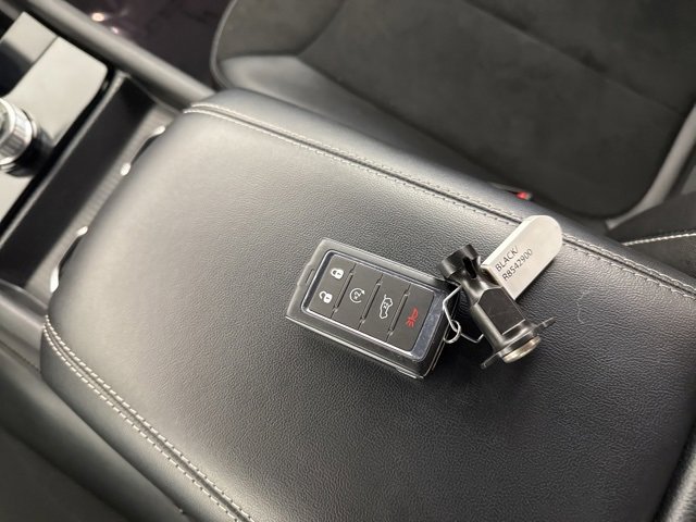 Used 2024 Jeep Grand Cherokee Altitude image 27