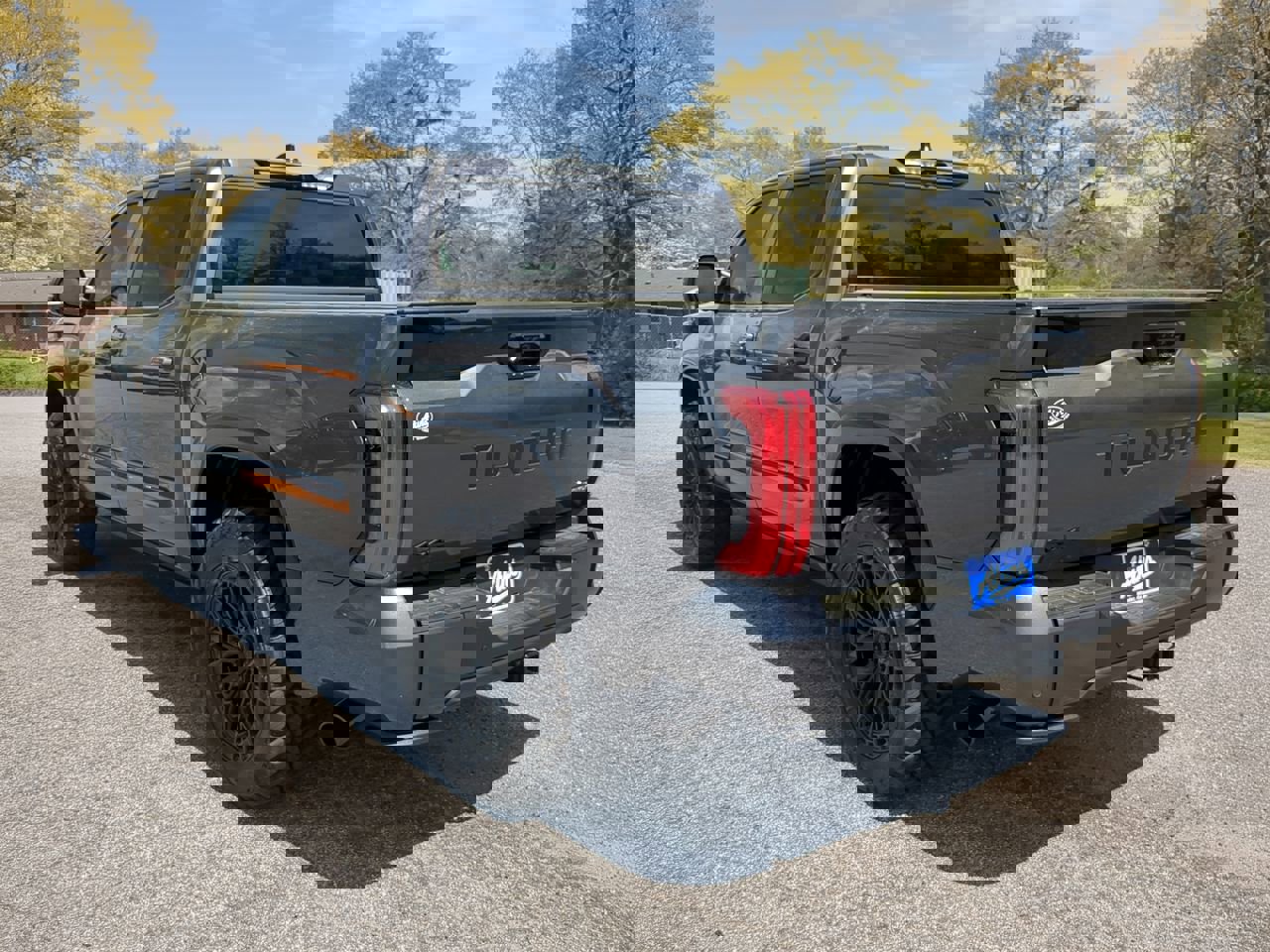 Used 2025 Toyota Tundra Platinum image 5