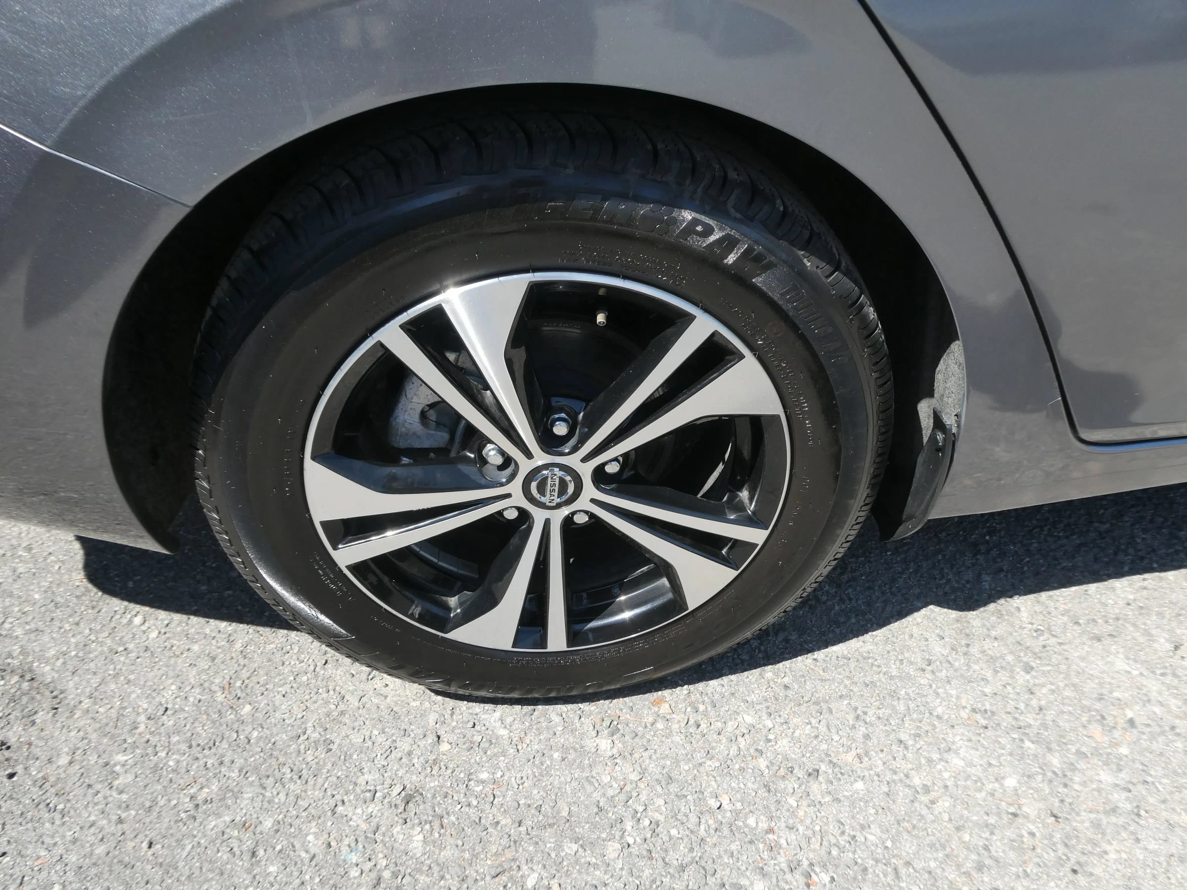 Used 2021 Nissan Sentra SV FWD image 30