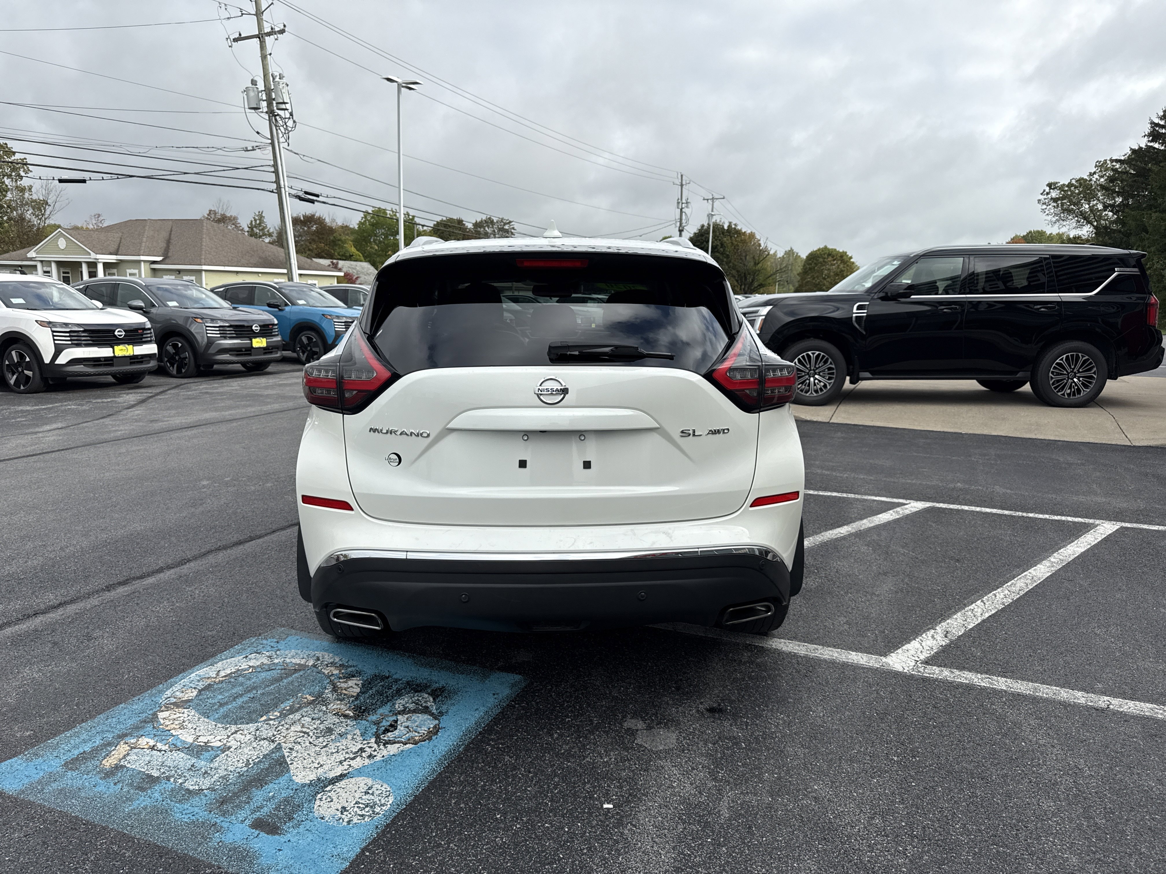 Used 2020 Nissan Murano SL image 10