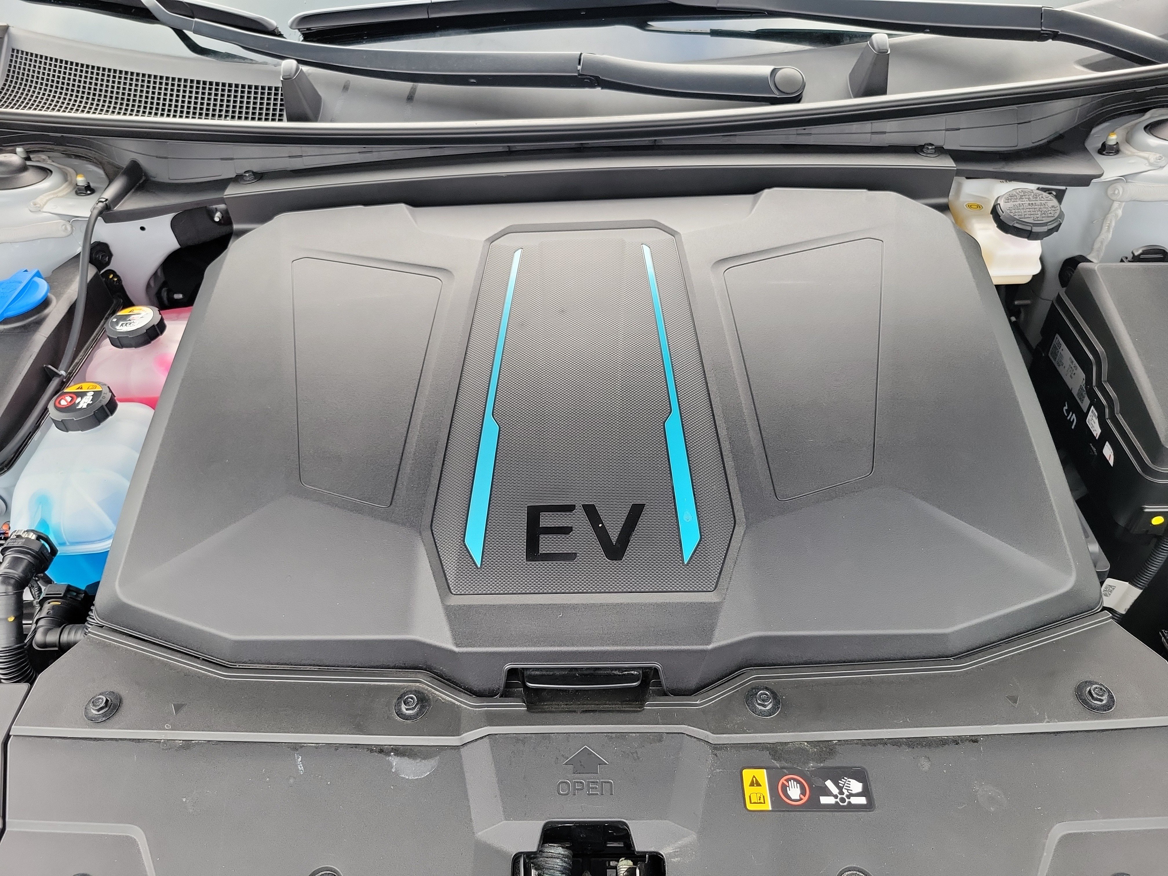 Certified 2024 Hyundai Ioniq 5 SEL RWD image 26