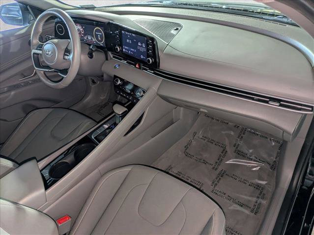 Used 2022 Hyundai Elantra SEL w/ Convenience + Premium Package FWD image 22
