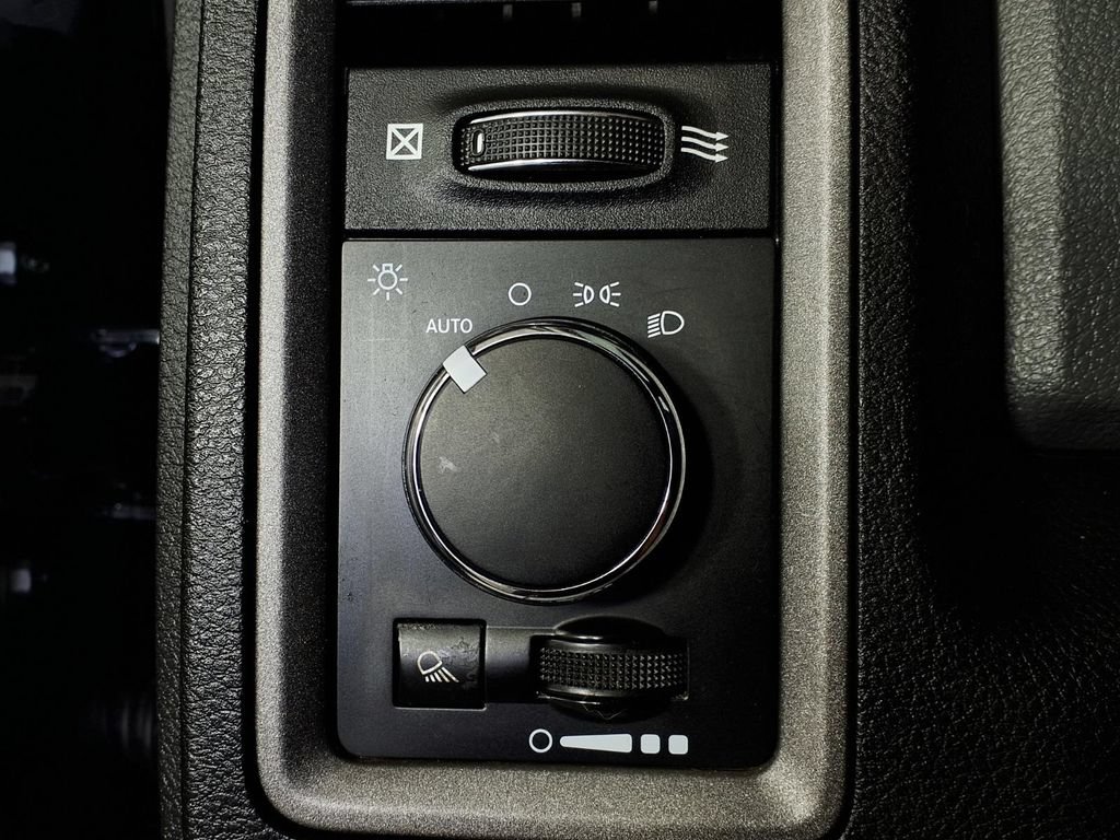 Used 2019 RAM 1500 Tradesman w/ Chrome Plus Package RWD image 24