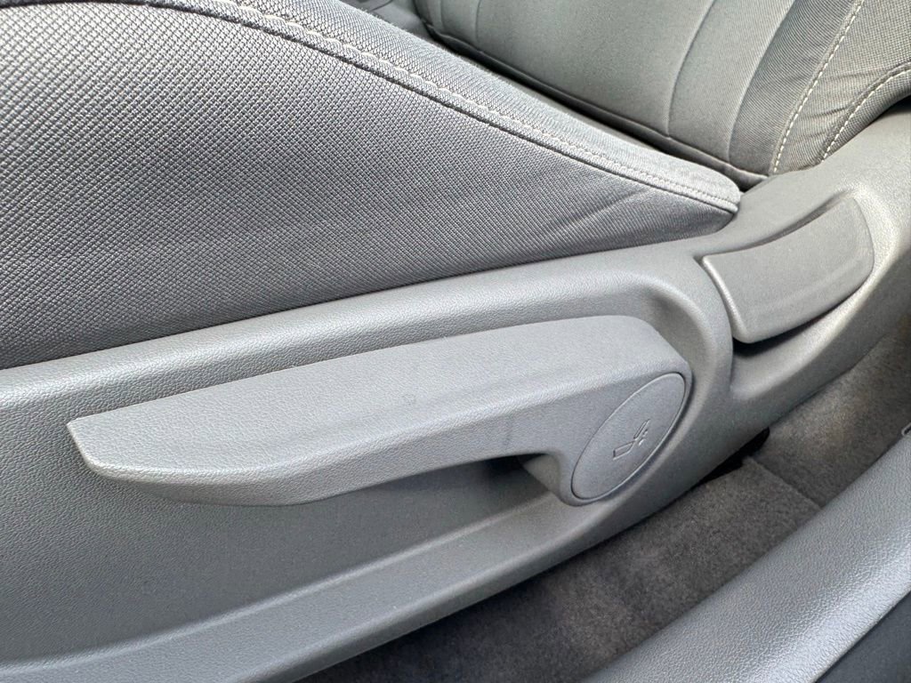 Used 2023 Hyundai Elantra SEL image 22