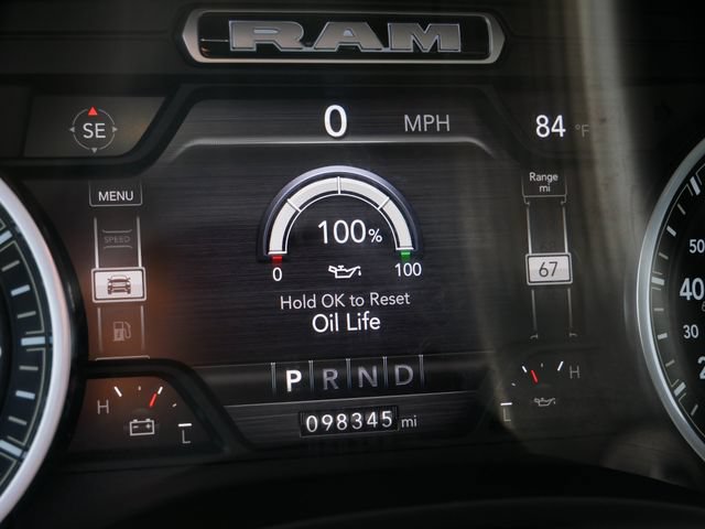 Used 2022 RAM 1500 Laramie AWD/4WD image 31