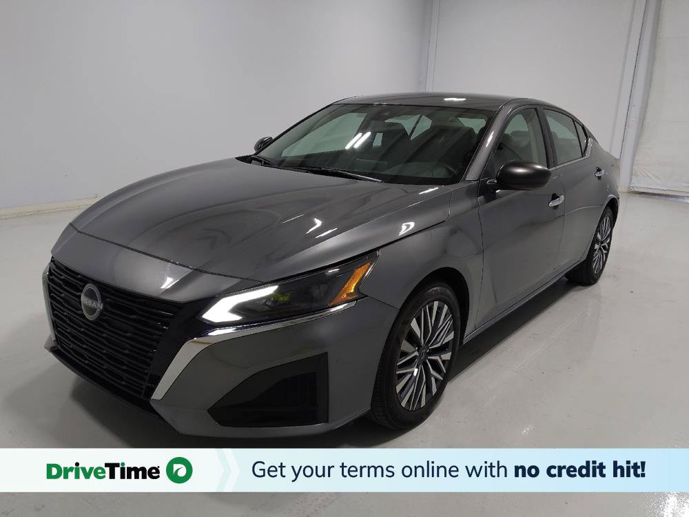 Used 2024 Nissan Altima 2.5 SV FWD image 1