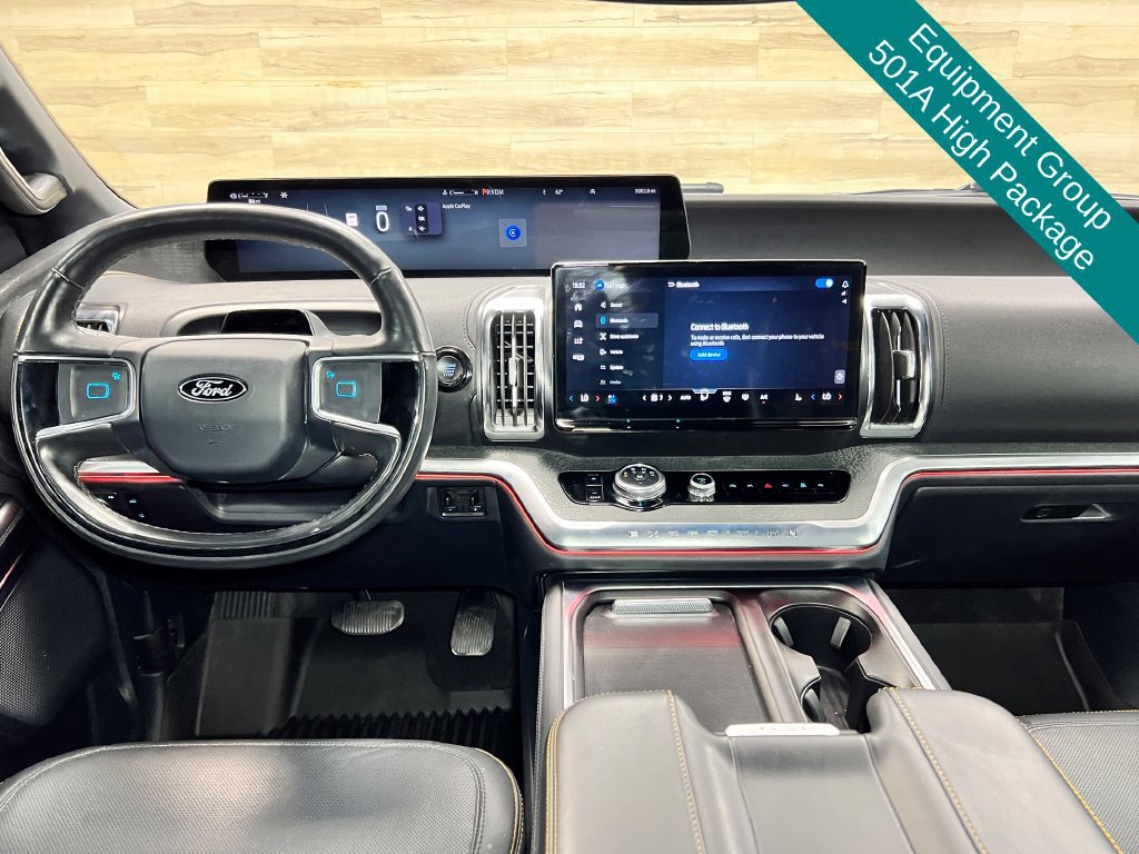 Used 2025 Ford Expedition Tremor AWD/4WD image 2