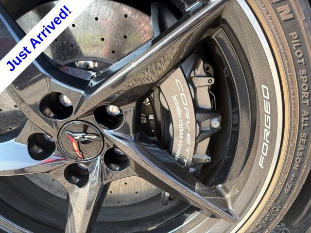 Used 2025 Chevrolet Corvette E-Ray w/ Stealth Interior Trim Package AWD/4WD image 12