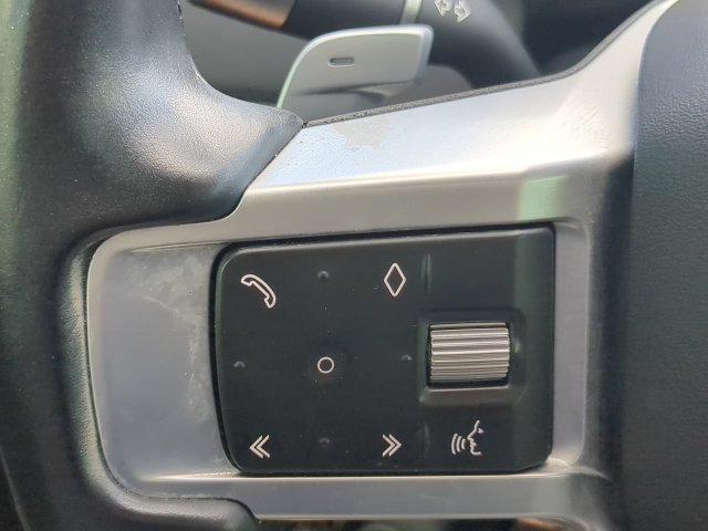 Used 2022 Land Rover Discovery S AWD/4WD image 25