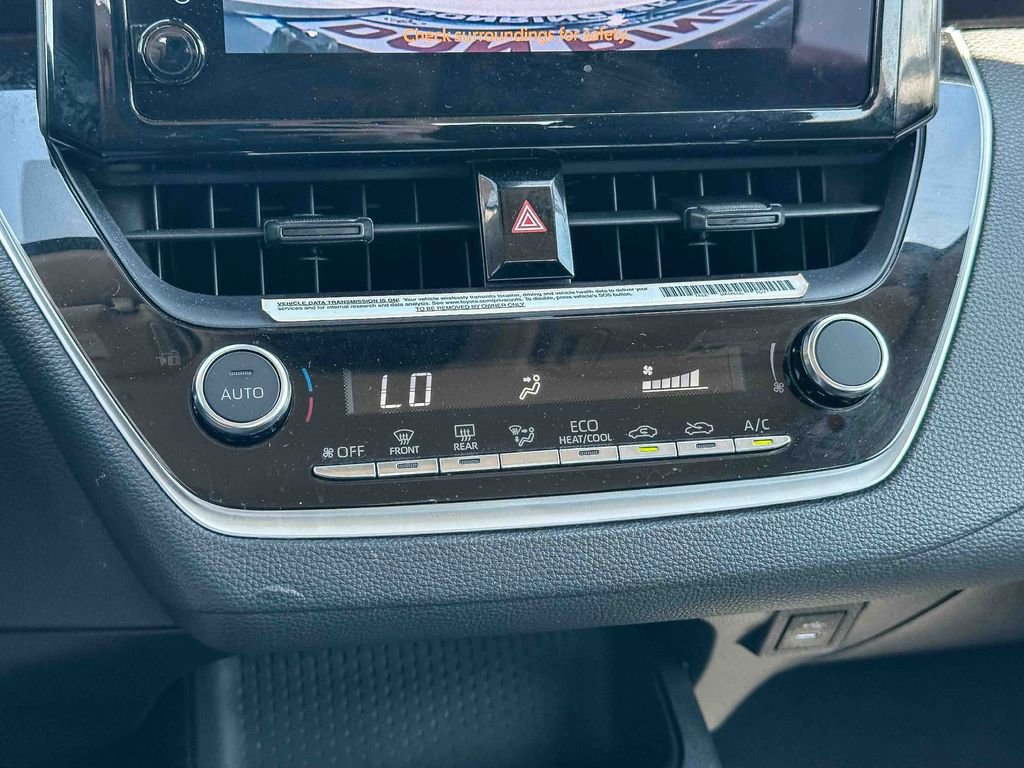 Certified 2024 Toyota Corolla LE image 30