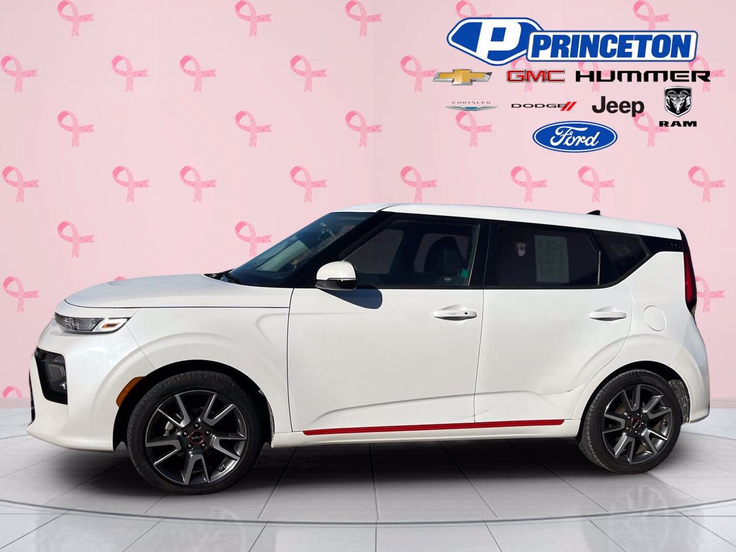 Used 2022 Kia Soul GT-Line FWD image 4