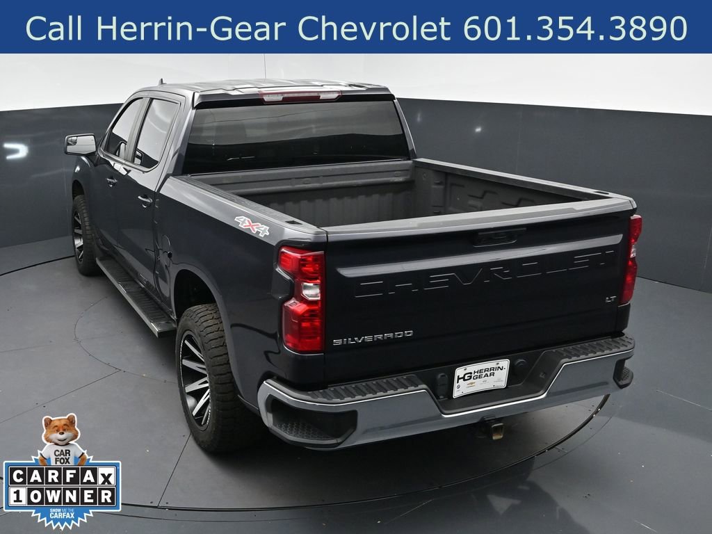 Used 2023 Chevrolet Silverado 1500 LT AWD/4WD image 28
