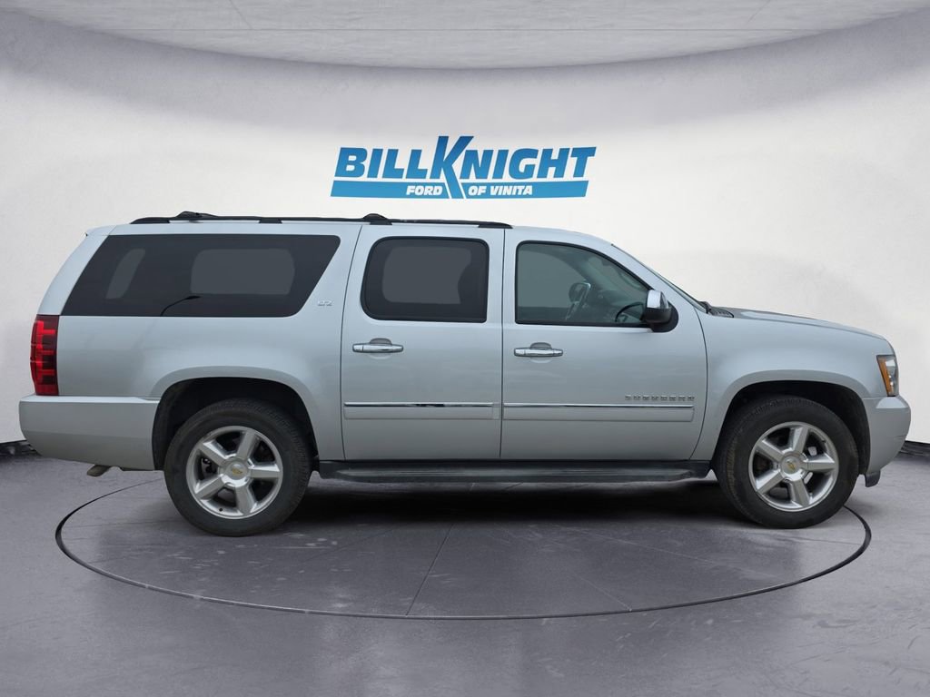 Used 2013 Chevrolet Suburban LTZ AWD/4WD image 6