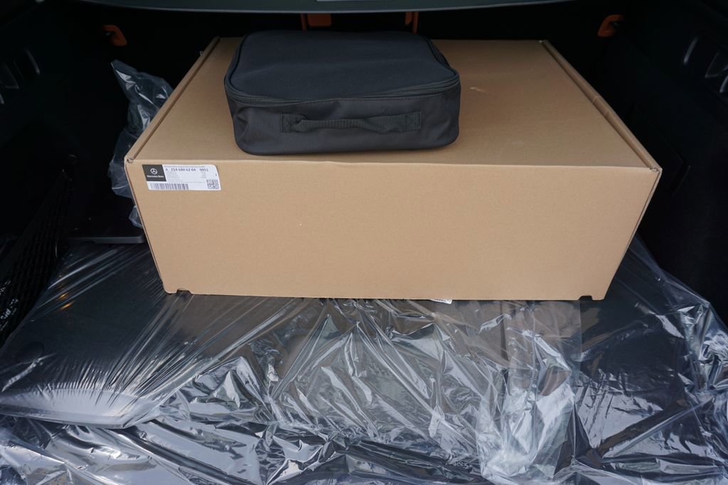 Certified 2025 Mercedes-Benz GLC 350e 4MATIC image 49