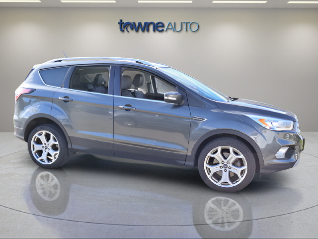 Used 2017 Ford Escape Titanium AWD/4WD image 4