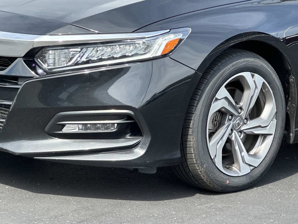 Used 2018 Honda Accord EX-L image 8