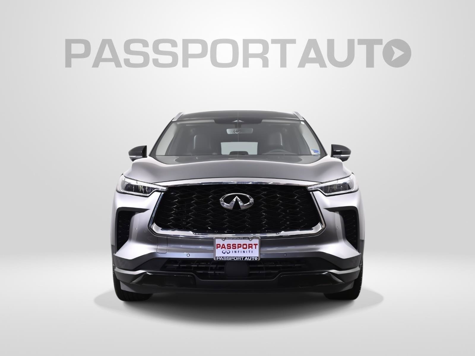 Used 2023 INFINITI QX60 Luxe AWD/4WD image 2