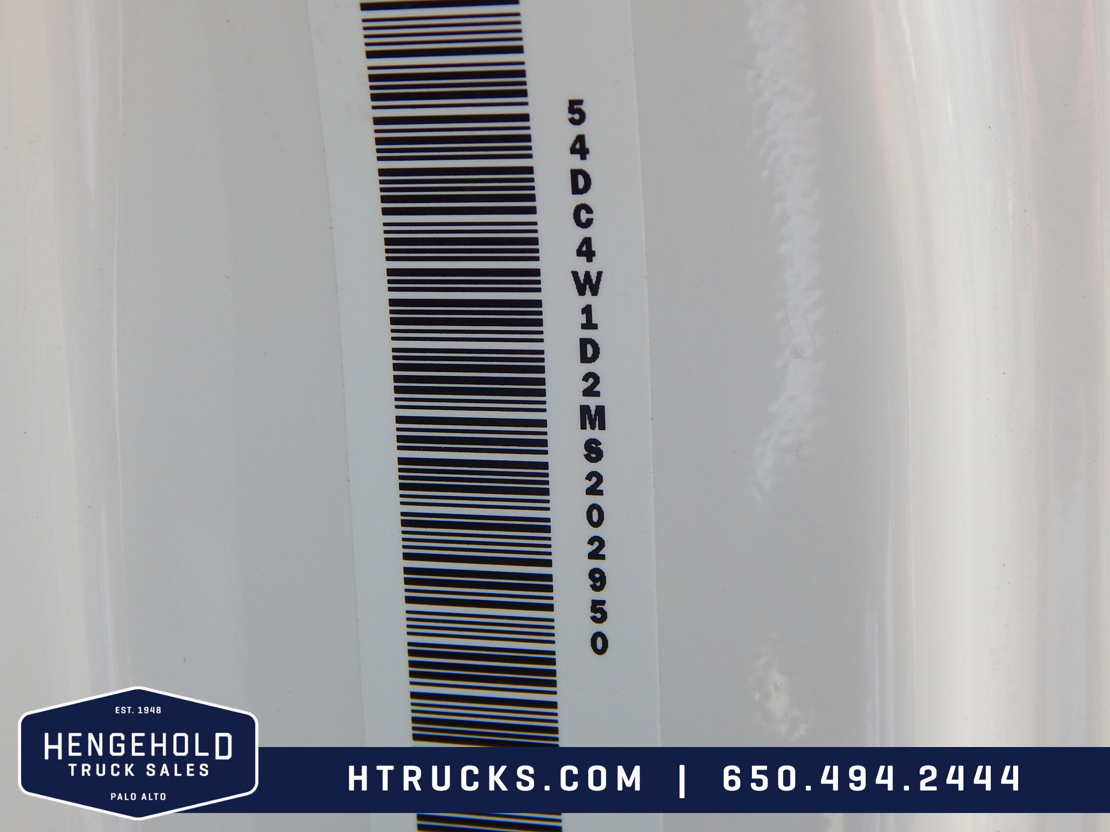 Used 2021 Isuzu NPR image 28