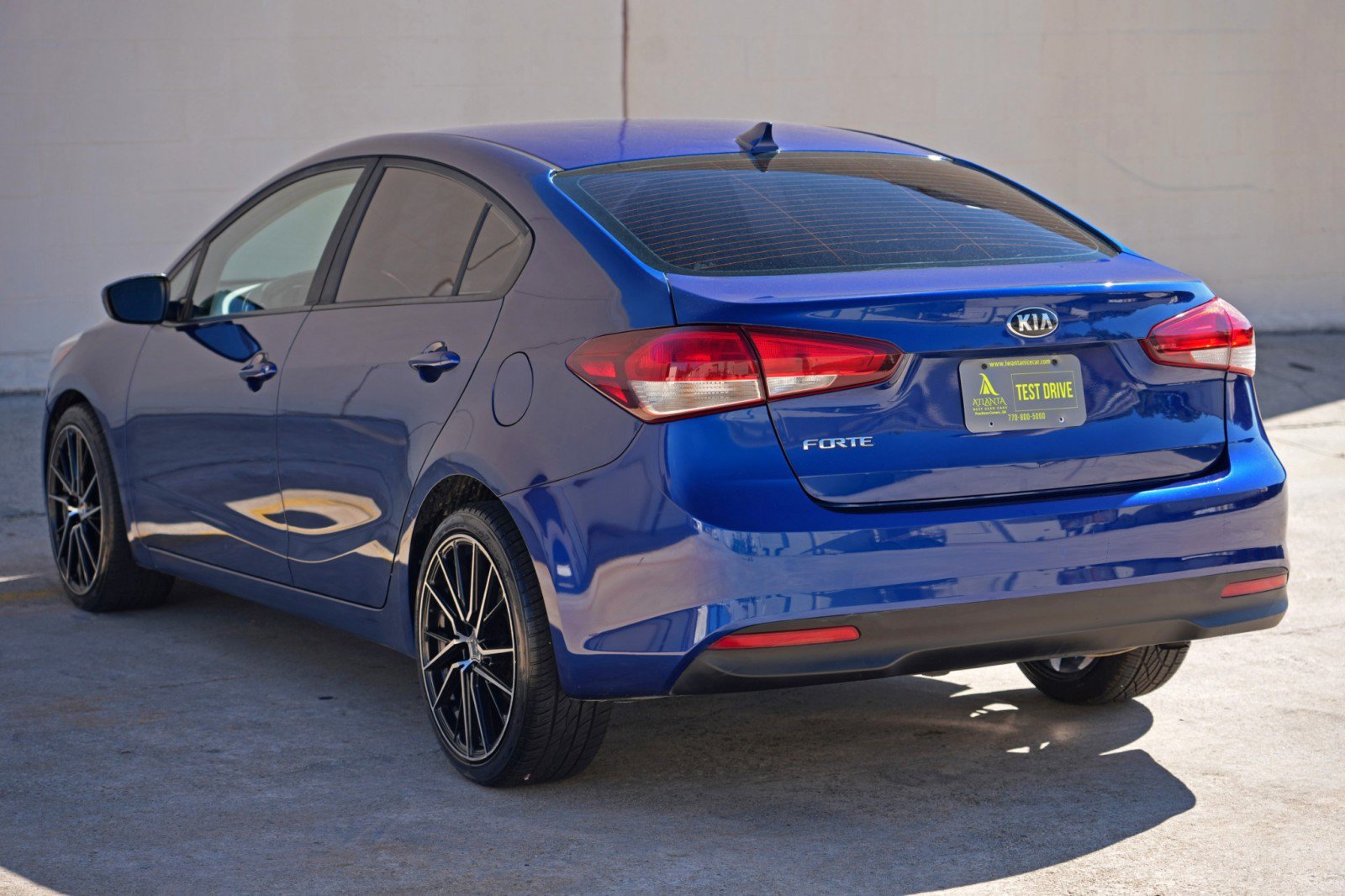 Used 2017 Kia Forte LX FWD image 40