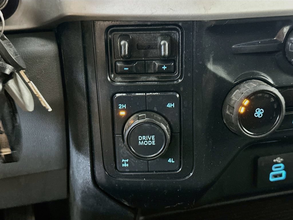 Used 2024 Ford F350 XL w/ STX Appearance Package AWD/4WD image 19