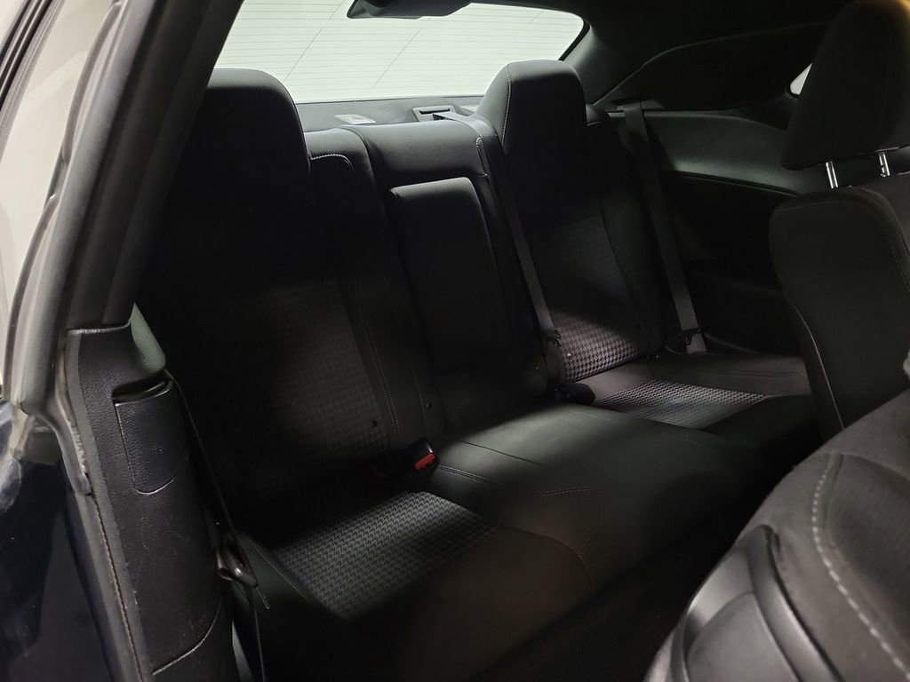 Used 2019 Dodge Challenger SXT image 23