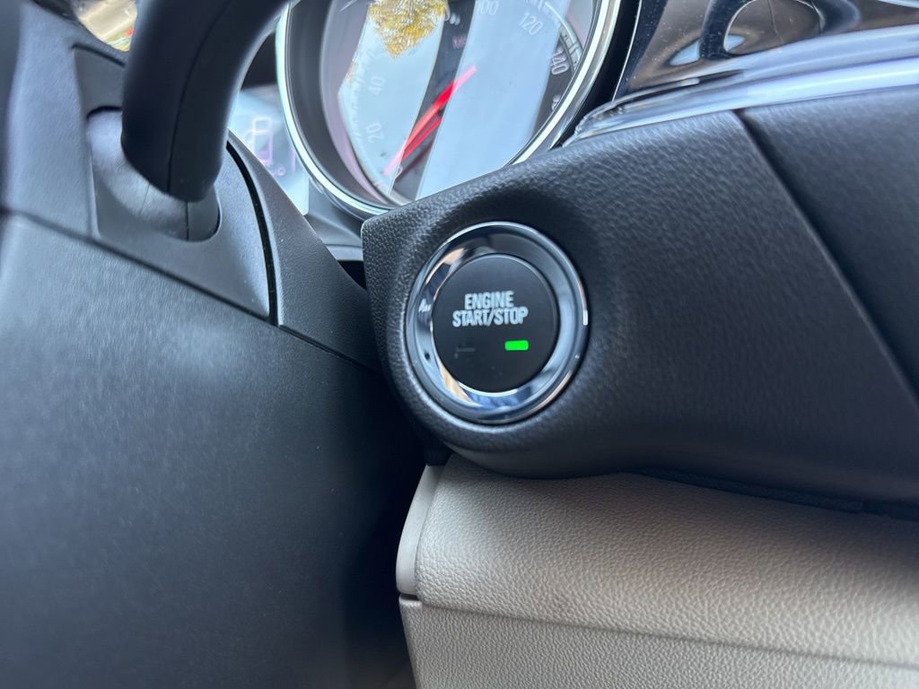 Used 2018 Buick Regal Essence w/ Sights and Sounds Package FWD image 32