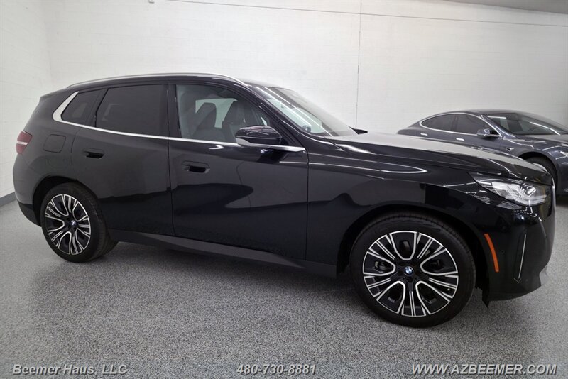 Used 2025 BMW X3 xDrive30i w/ Convenience Package AWD/4WD image 10