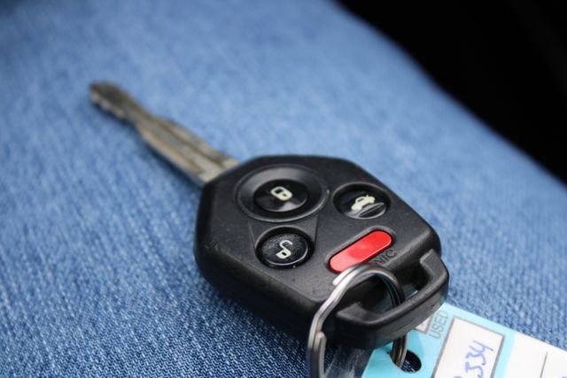 Used 2014 Subaru Forester 2.5i Limited image 12