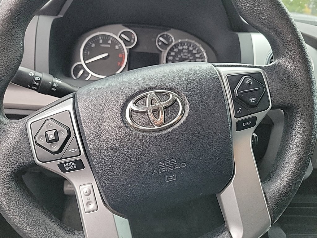 Used 2017 Toyota Tundra SR5 w/ SR5 Upgrade Package RWD image 10