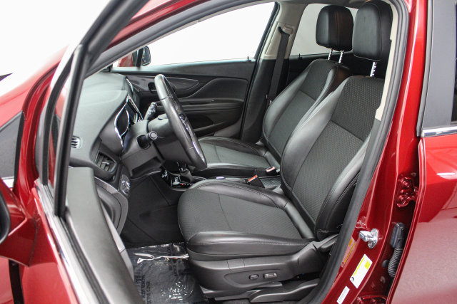 Certified 2022 Buick Encore Preferred w/ Safety Package II AWD/4WD image 12