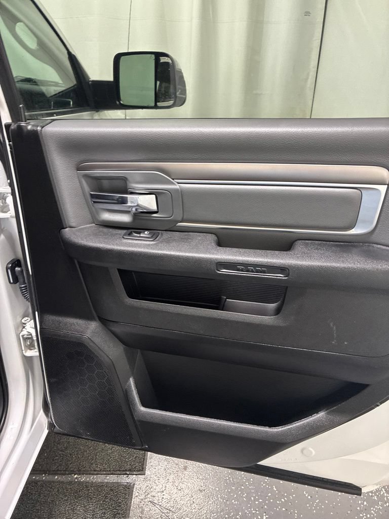 Used 2023 RAM 1500 Classic SLT w/ Trailer & Traction Group AWD/4WD image 29