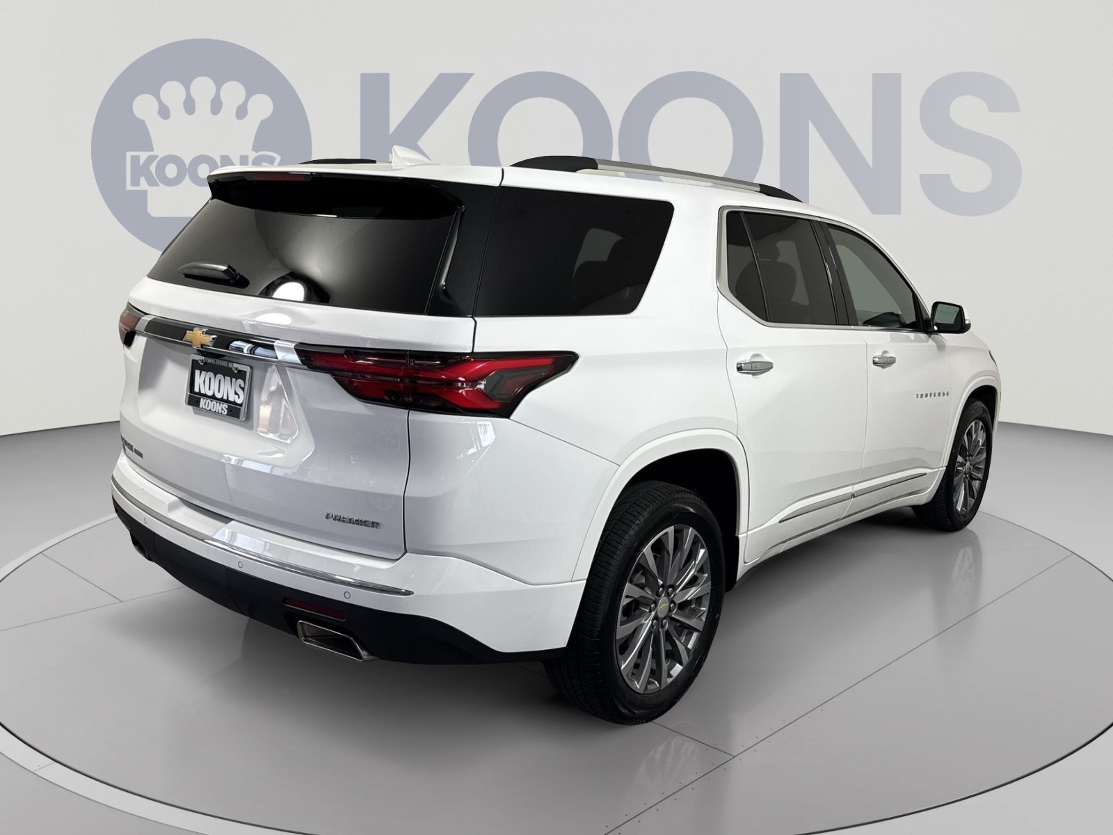 Used 2022 Chevrolet Traverse Premier AWD/4WD image 7