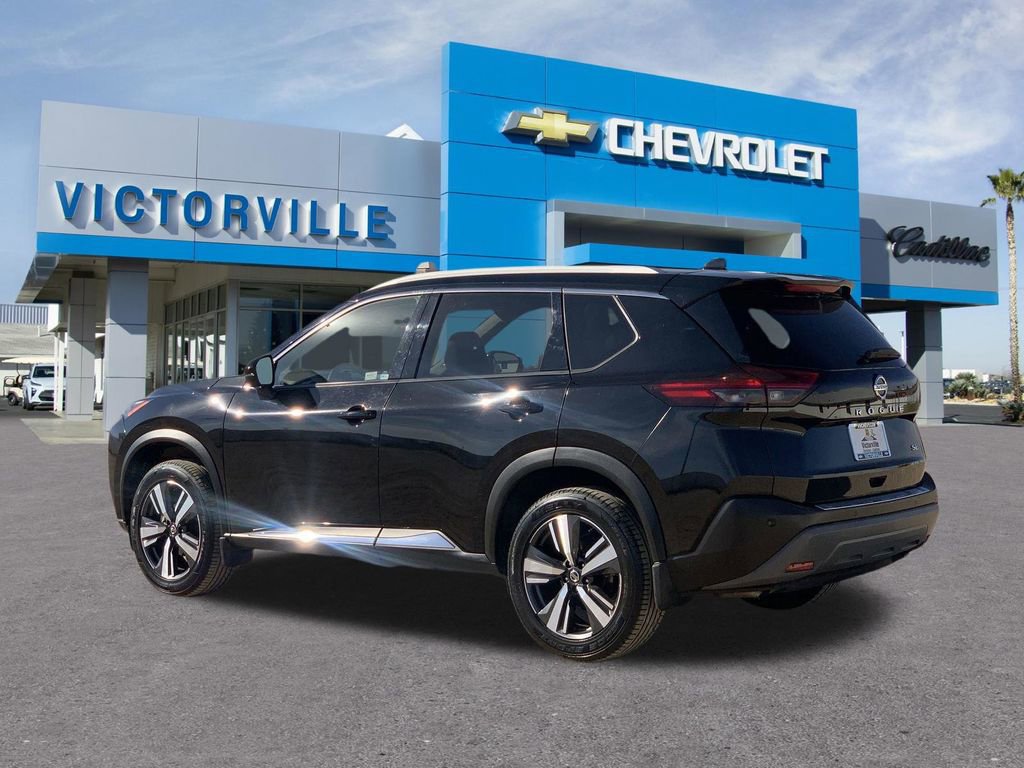 Used 2021 Nissan Rogue SL w/ Premium Package image 3